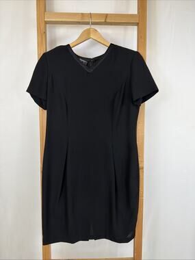 Debra Michaels Black Short Sleeve Sheath Dress Women’s 14 LG Knee-Length Event